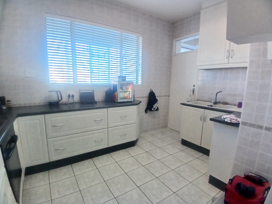 To Let 2 Bedroom Property for Rent in St Georges Park Eastern Cape